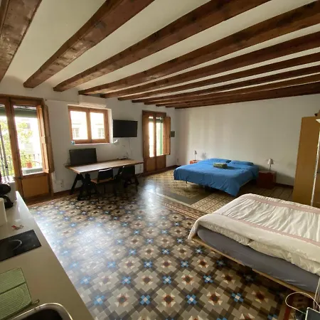 Lovely 2-bed In Barcelonas Location Appartement *