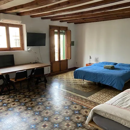 Appartement Lovely 2-bed In Barcelonas Location Barcelone