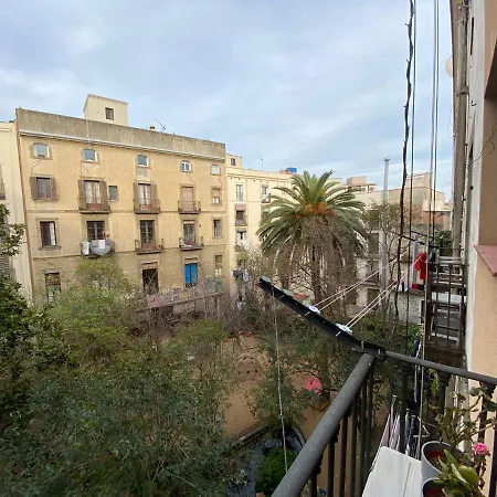 Lovely 2-bed In Barcelonas Location Apartment